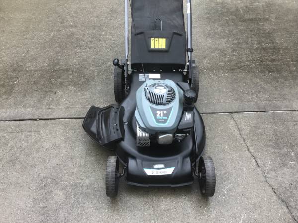 PULSAR PUSH MOWER - $180 (Peculiar)62945093229059121