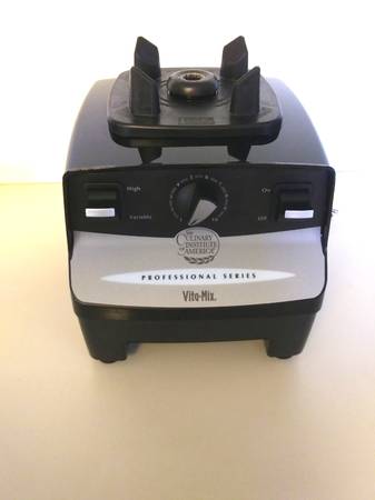 Vitamix 5200 High Performance Blender / Recipes, DVD/Booklet, Box - $225 (Alabama Hill)63435780909441122