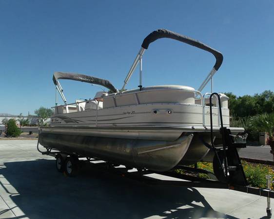 Low Price Sun Tracker Regency 4.3 L185712 1