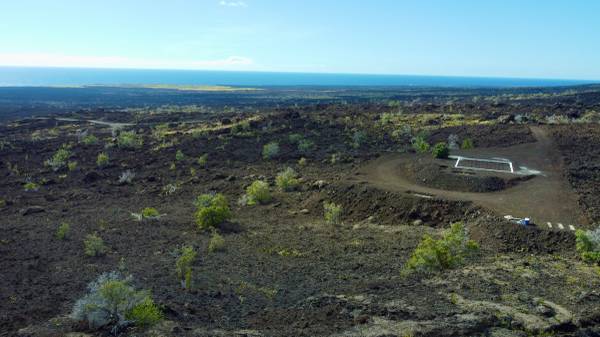 $199,000 $199,000 21 acres with large Quonset hut in Hawaii (Captain Cook)63939396785410122