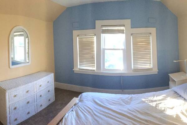 $1,350 / 2br - 950ft2 - Downtown Furnished Upper Unit Apt 2bd/1bath (Utilities Inc) (Wenatchee)63658196983681122