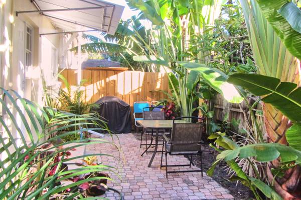 $65 / 1br - Apartamento dúplex privado de una habitación (Ft. Lauderdale, Victoria Park)63825128591745120