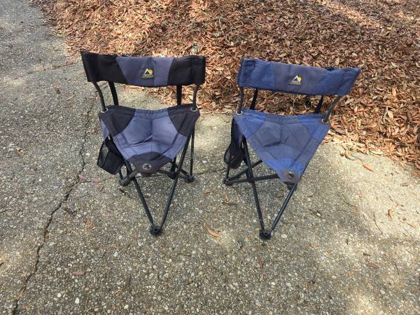 2 Sillas de camping plegables para pesca, concierto, senderismo con soporte para la espalda - $30 (Noreste de Pensacola)62946980121347120