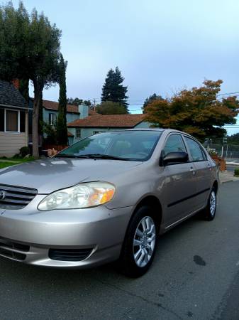 2003 TOYOTA COROLLA 1