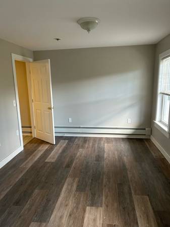 $1,500 / 2br - Apartamento de 2 dormitorios en el 2º piso (Turners Falls)64017047526147122