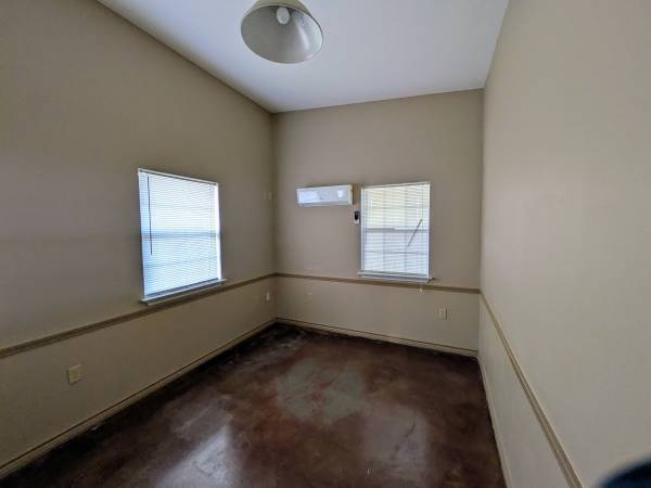 Private professional studio/Professional office space for rent (Belton)63839344992641124
