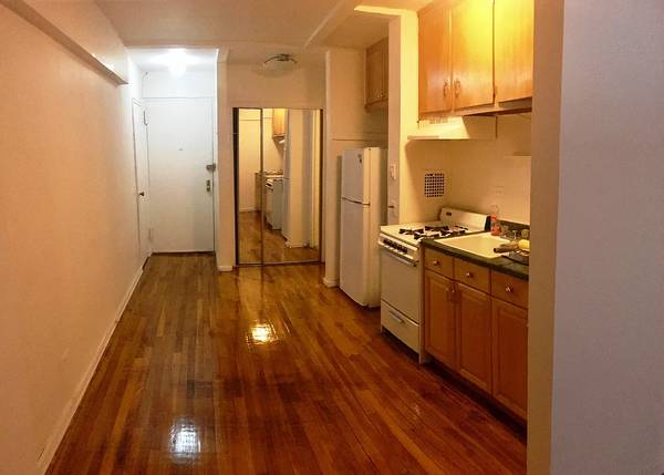 $1,998 / 1br - 600ft2 - Large Studio converted one bedroom , near all   ready to move in (Sheepshead Bay)63945495850883120