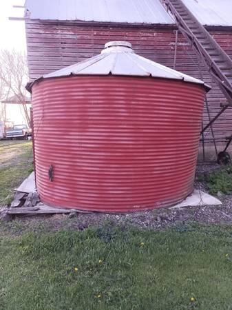 Grain bin silo chicken coop gazebo 1
