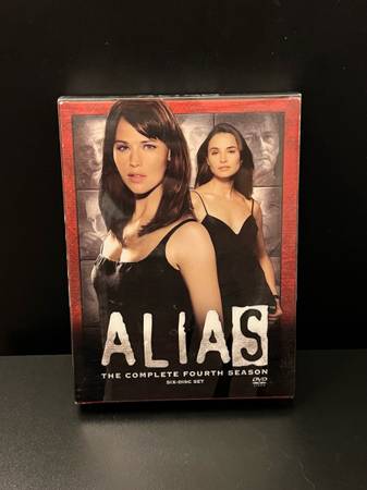 その他 Alias: Complete Seasons 1-5 [DVD] Amazon.com: Alias - Season 1-5 The Complete Set [DVD
