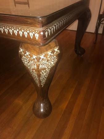 Mesa tallada a mano de madera de rosa genuina - $3.000 (MD)63471432421379124