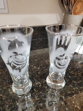 Etched Pilsner Beer Glasses (Set of 2) 1