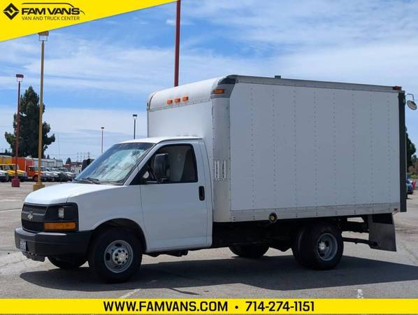 2010 Chevrolet Express 3500 Chevy - Photo 3