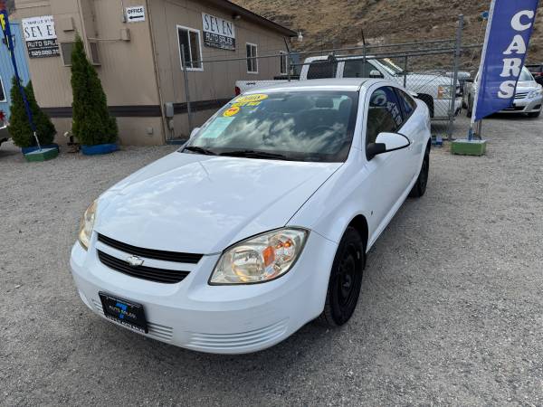 2008 CHEVROLET COBALT LOW MILES!! - $4,999 (Wenatchee Wa)63442650202113122