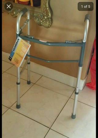 WALKER with Push-Button Folding Sides 1