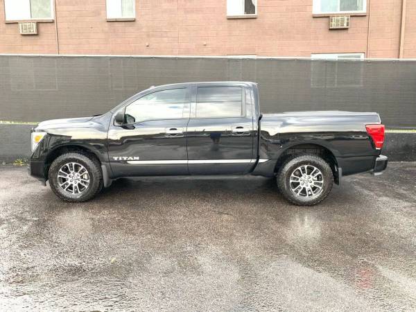 Nissan Titan Crew Cab - CRÉDITO NEGATIVO, BANCARROTA, REP, SSI, JUBILADO, APROBADO - $28061.0063619712484353122