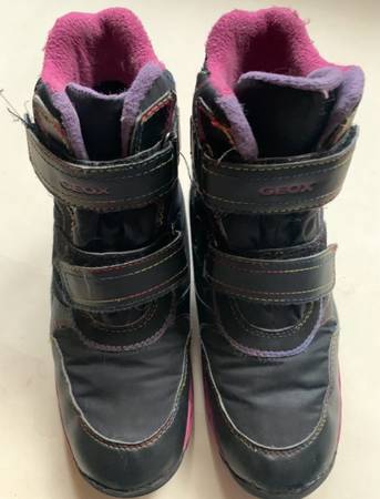 GEOX girls sz 3 winter boots 1