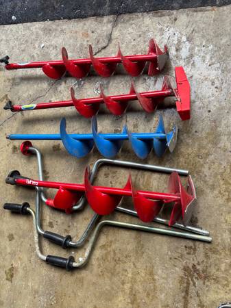 Hand ice auger 1