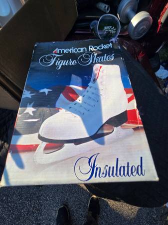 American rocket insulated figure skates size four 1