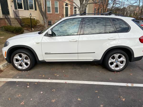 2011 BMW X5 5.0i - $11,900 (Springfield)636165692920331218