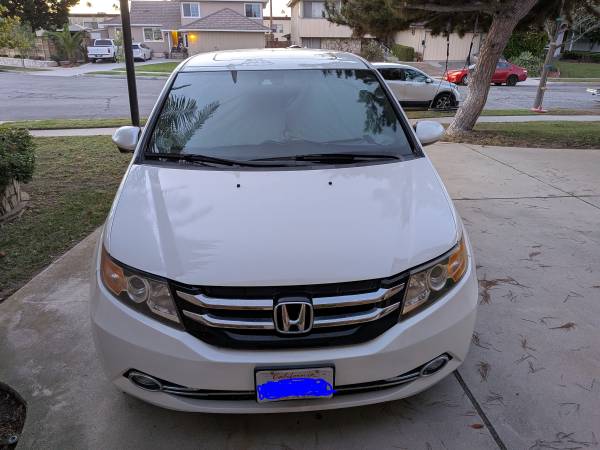 2014 Honda Odyssey EX-L low mileage 1