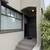 SPACIOUS 1 BDRM: LIKE A HOUSE: GREAT LOCATION 2 thumbnail