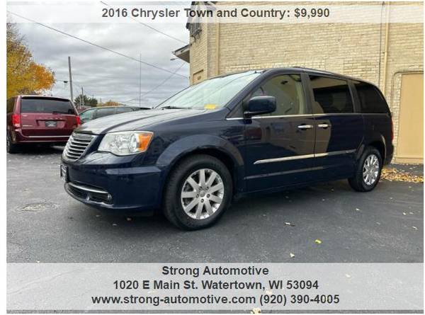 2016 Chrysler Town and Country Touring 4dr Mini Van 1