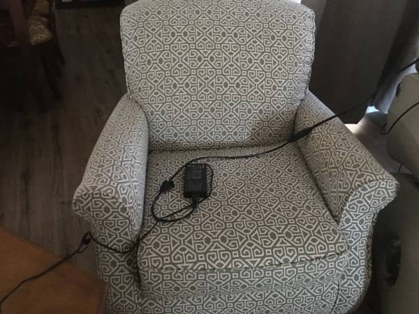 Matching Chairs 1