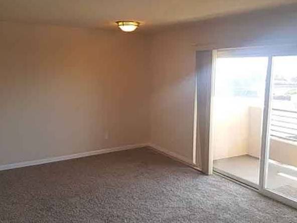 $900 / 1br - ***2556 Chicago St UNIT 33,---------San Diego, CA***63954708784131122