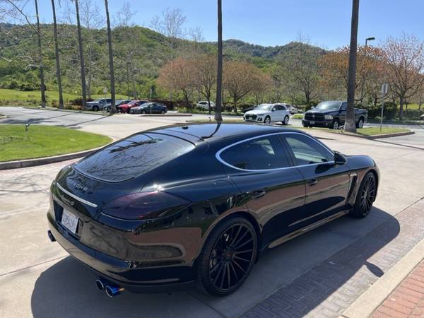 2011 Porsche Panamera 4S - $20,900 (gilroy)63487133675649124