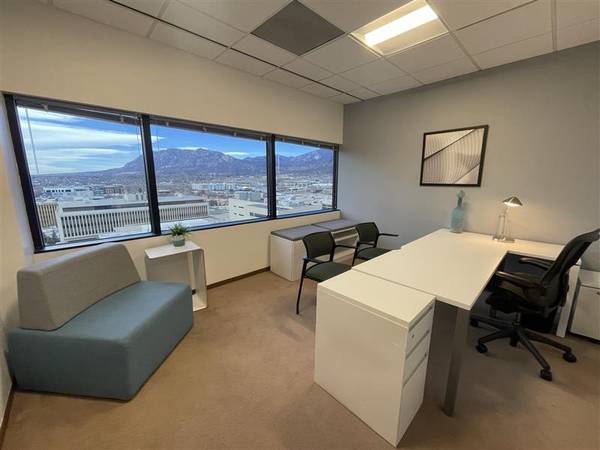$129 Work all over the world? We do too. 4,000 Office spaces worldwide63658213720579120