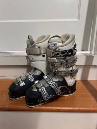 Dalbello Aspire Ski Boots - 23/23.5 1