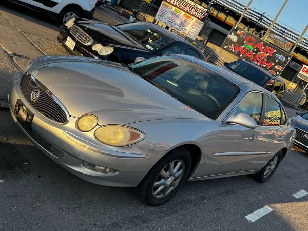 Buick LaCrosse - $1,800 (Ozone Park)63617982649475120