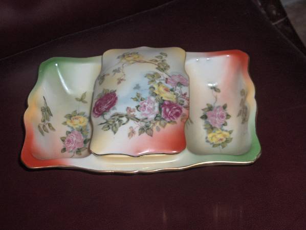 Rose Garden Trinket Dish 1