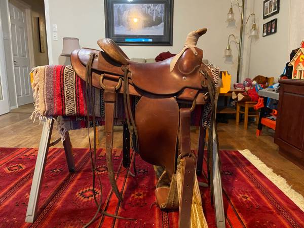 Hand built Chuck Stormes Saddle 1