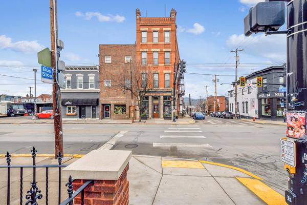 $1,375,000 / 8br - 7-Unit Building for Sale in Lawrenceville- Butler64013374242947120