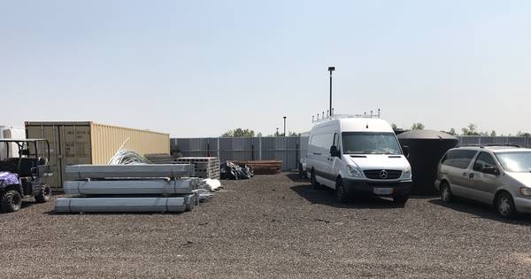 $420 / 1200ft2 - Contractor Storage yards the right size at the right price for you (Colorado Springs)63687011818243121