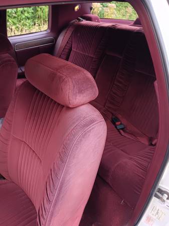 1989 murcury cougar - $2,200 (Tukwila)63441933342467124
