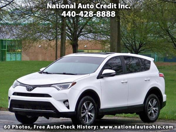 2018 Toyota RAV4 XLE AWD 1