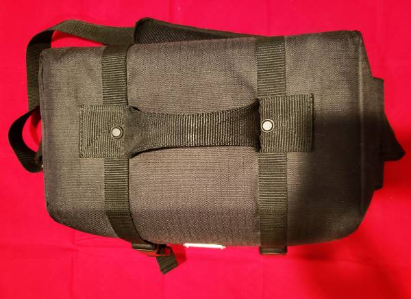 Nikon 5874 Deluxe Digital SLR Camera Case - $45 (West Hollywood)63471348503297121