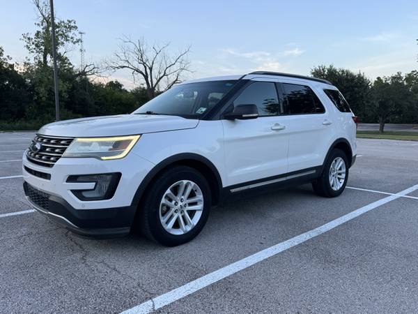 2013 FORD EXPLORER XLT 3.5L V6 FWD 170K MILES 1 OWNER CLEAN TITLE - $7,950 (Austin)63621922857729122