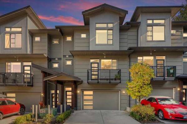 NEAR-NEW 3-bedroom, 3-bath townhome on beautiful CHILLIWACK MOUNTAIN 1