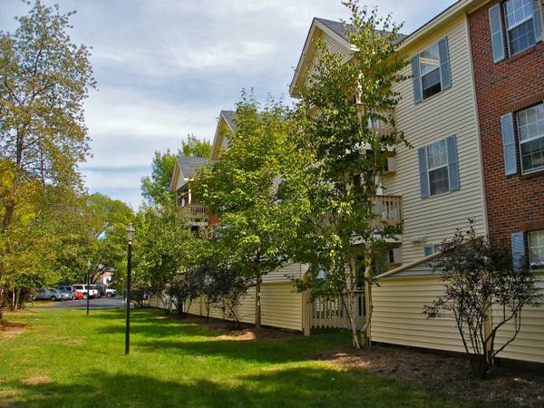 $1,650 / 2br - Upcoming openings for September and October 2025 (concord)63931789591042123