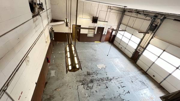 $3,500 Workshop Now for Lease (Gainesville)63823027425409123