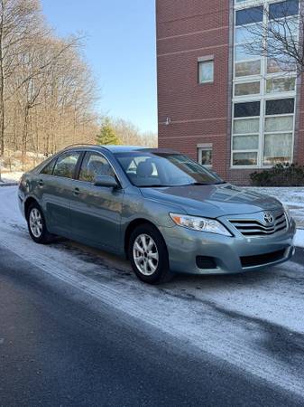 2011 Toyota Camry 1