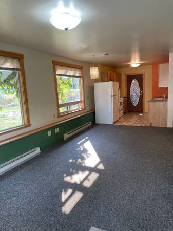 $1,560 / 1br - 700ft2 - 1 bedroom, close to town (Leavenworth)63896734051714120