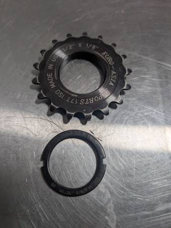 EAI Deluxe Track Cog / Shimano Dura Ace Lockring (NJS) 1