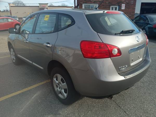 2014 NISSAN ROGUE S AWD - $11,995 (Revere, Massachusetts)63615771170435122