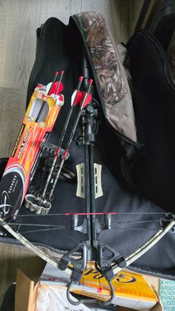 Center Point Sniper crossbow pkg 1