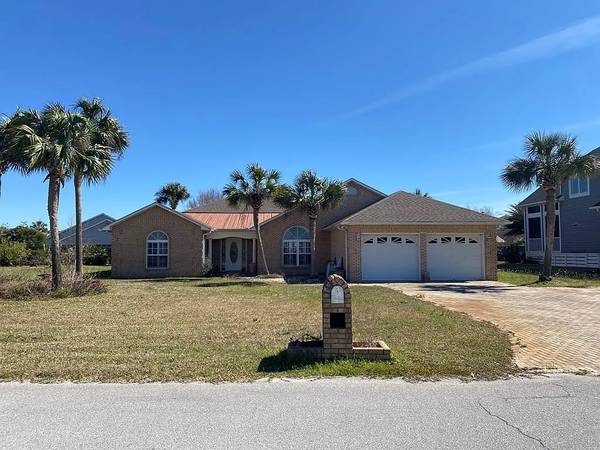 $340,000 / 2475ft2 - Home for Sale in PORT ST. JOE,  (3bd 3ba)63924680052226121
