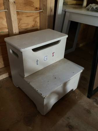 Step stool 1